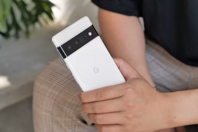Cận cảnh Pixel 6 Pro tại Việt Nam, giá 38 triệu đồng