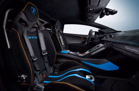 Siêu xe Lamborghini Huracan STO đầu tiên về Việt Nam