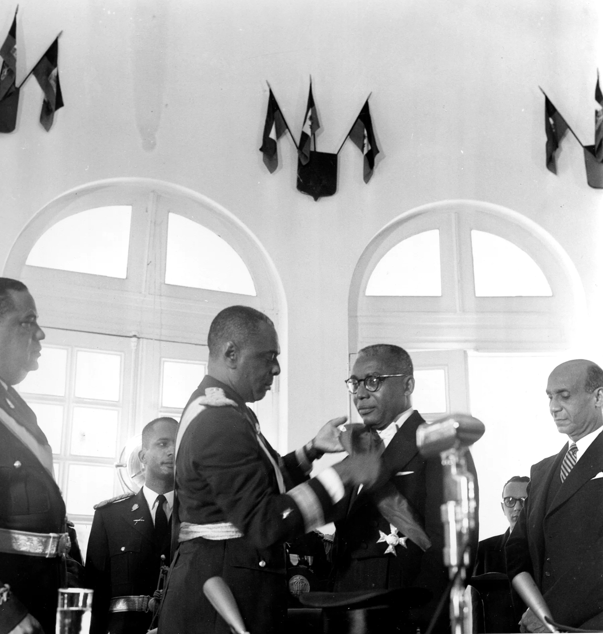 Một thế kỷ Haiti chìm trong hỗn loạn