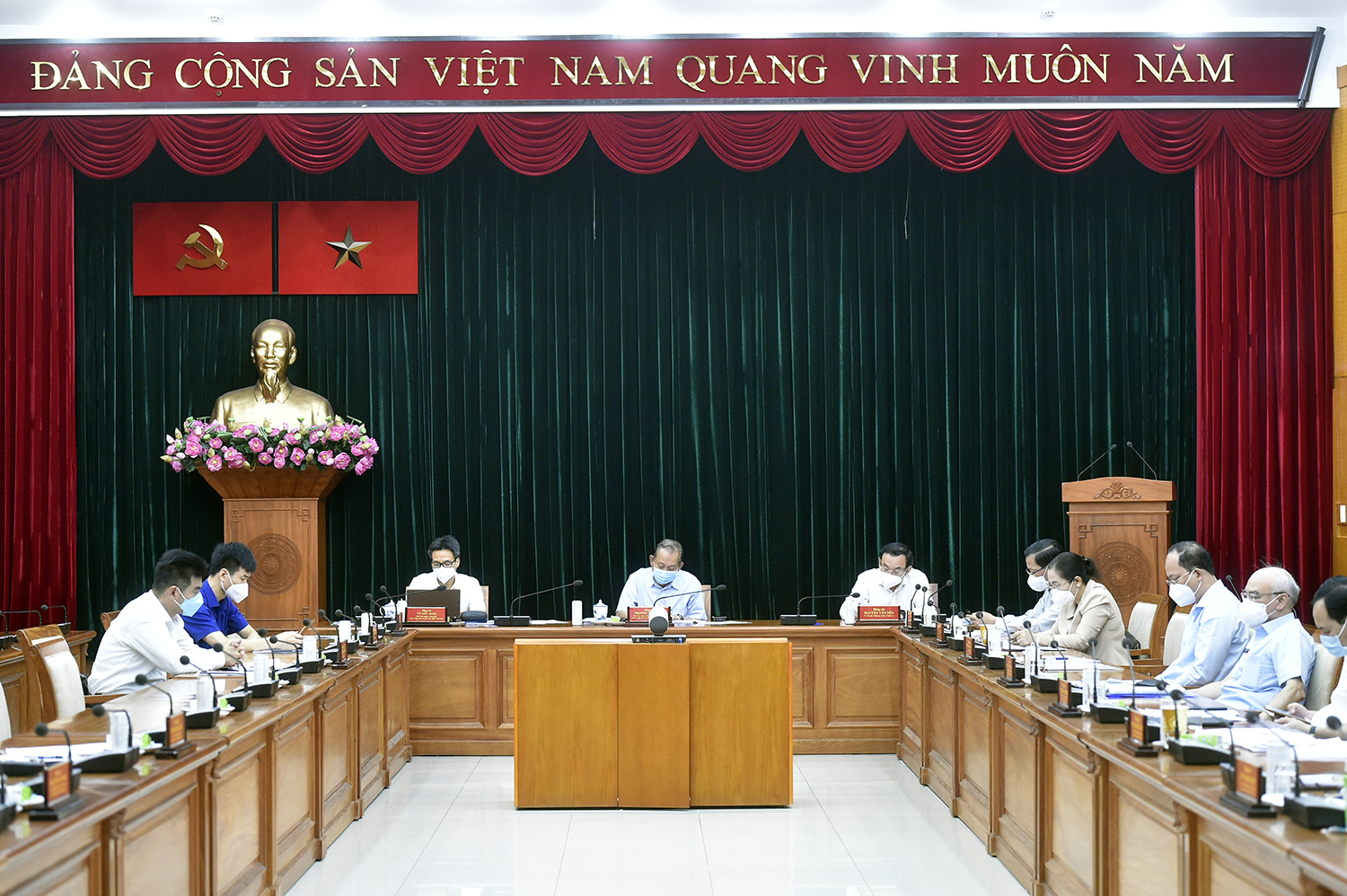 Thủ tướng Phạm Minh Chính: Dành tất cả những gì tốt nhất cho TP Hồ Chí Minh chống dịch
