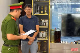 Khởi tố đối tượng khai thác đất trái phép ở Hà Tĩnh