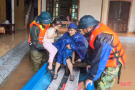 Hà Tĩnh chủ động bảo vệ người dân trước thiên tai cực đoan