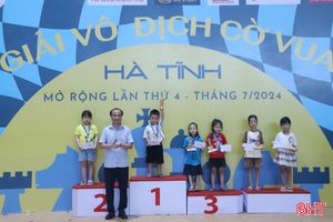 Trao 30 bộ giải tại Giải Vô địch cờ vua Hà Tĩnh lần thứ 4