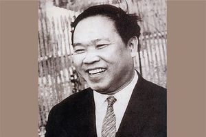 Bộ trưởng Canh nông đầu tiên là một nhà thơ quê Hà Tĩnh, đó là ai?
