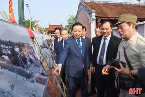 Phó Thủ tướng Trần Hồng Hà dự lễ hội Văn Miếu tại Hà Tĩnh