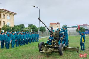 Hoàn thành huấn luyện đại đội pháo phòng không và pháo binh 