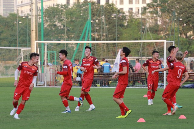 Giáo án “nhẹ nhàng” trong buổi tập thứ 2 của ĐT Việt Nam