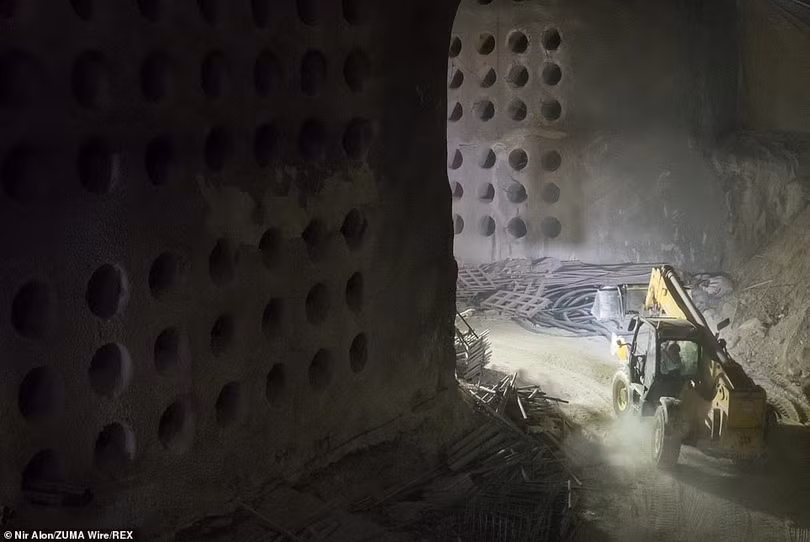 Bên trong “thành phố cho người chết” khổng lồ dưới lòng Jerusalem