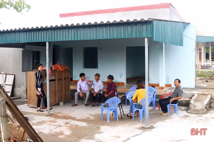 48 hộ dân xã ven biển Hà Tĩnh tự nguyện làm đơn xin ra khỏi hộ nghèo