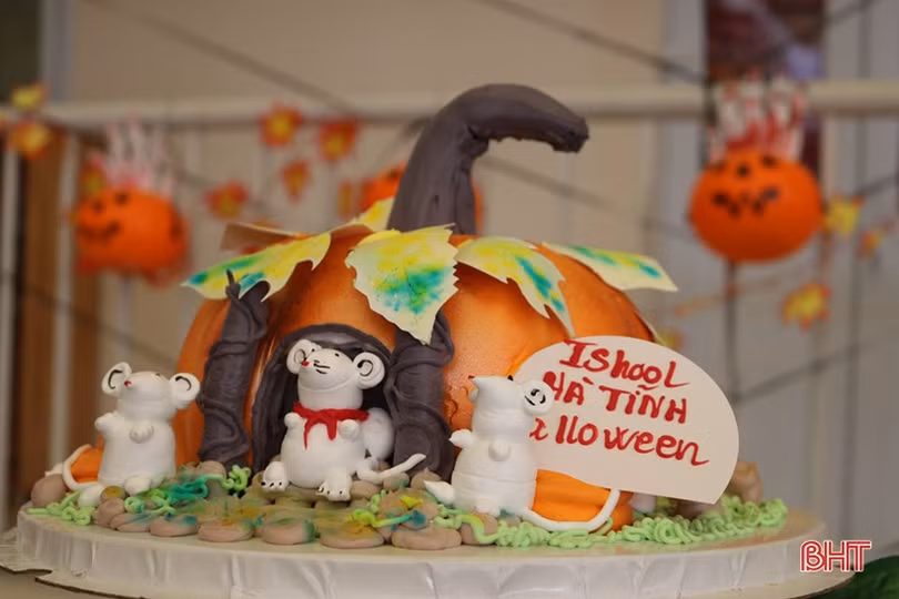 Thích thú hóa...“quỷ nhỏ” đón mùa lễ hội Halloween tại TP Hà Tĩnh