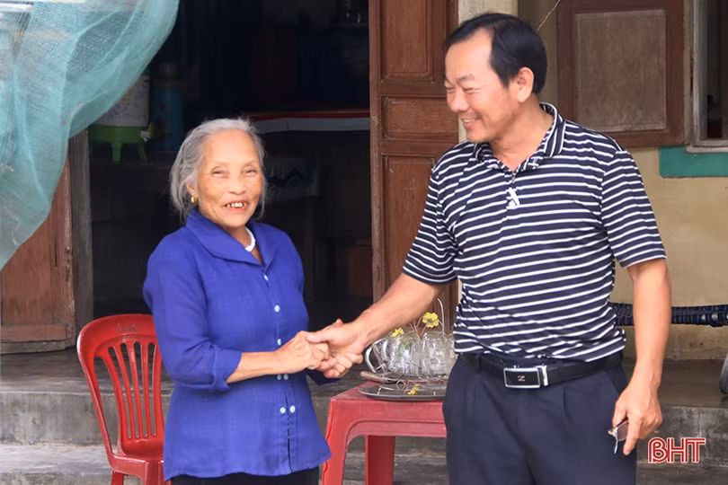 48 hộ dân xã ven biển Hà Tĩnh tự nguyện làm đơn xin ra khỏi hộ nghèo