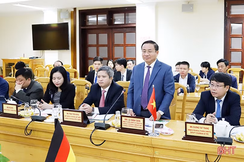 Hà Tĩnh và bang MV - CHLB Đức tiếp tục phát triển mối quan hệ lên tầm cao mới