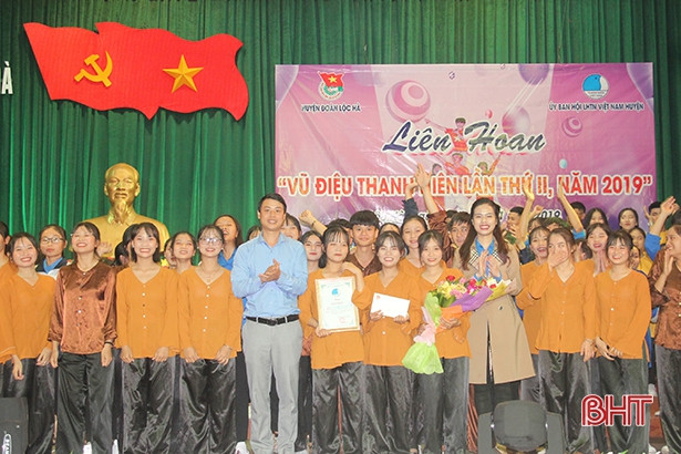 THPT Nguyễn Văn Trỗi “quán quân” Hội thi Vũ điệu thanh niên huyện Lộc Hà