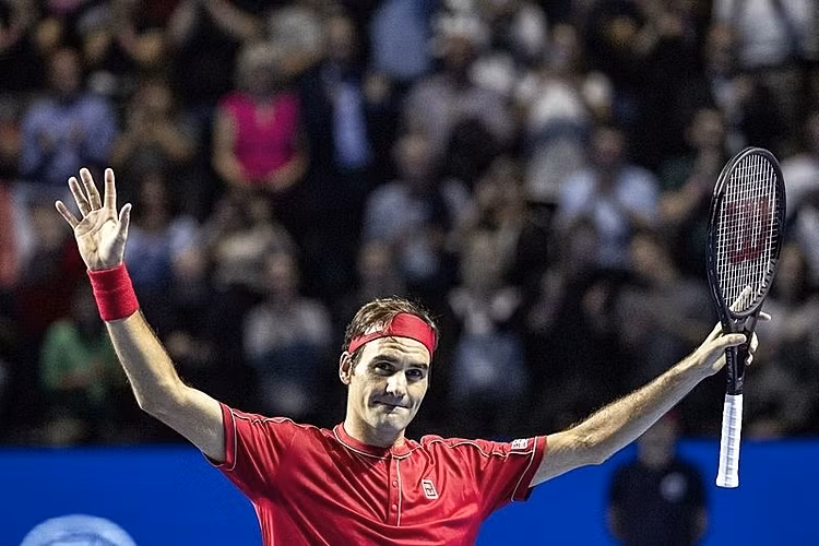 Federer muốn nghỉ ngơi sau khi vô địch ATP Swiss Indoors ở Basel. Ảnh: AP. Federer rút lui khỏi Paris Masters