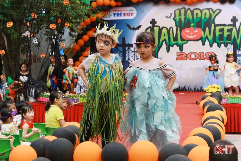 Bé Mầm non Trí Đức vui cùng thế giới huyền bí và vui nhộn của lễ hội Halloween 2019
