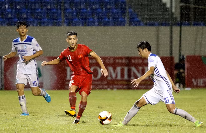 HLV Park Hang-seo đi tìm Phan Văn Đức phiên bản 2019