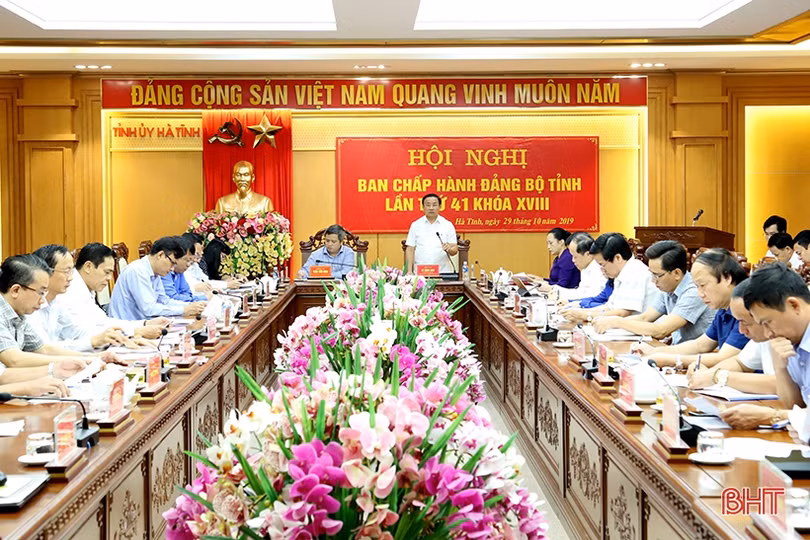 Tổ chức thực hiện đồng bộ các giải pháp, phấn đấu hoàn thành các mục tiêu năm 2019