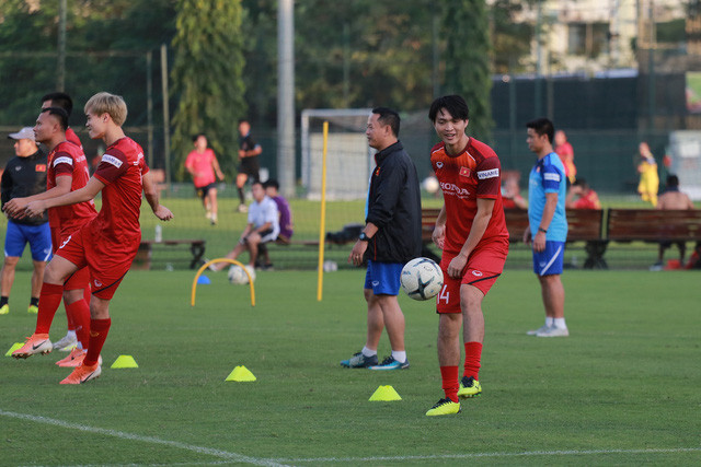 Giáo án “nhẹ nhàng” trong buổi tập thứ 2 của ĐT Việt Nam