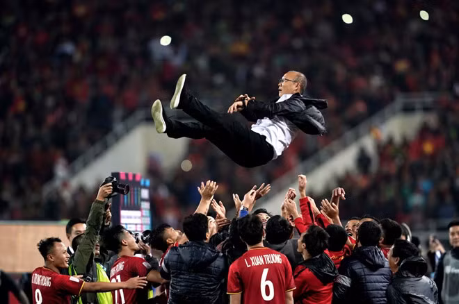 Thầy Park và HLV Tan Cheng Hoe cạnh tranh giải thưởng AFF Awards