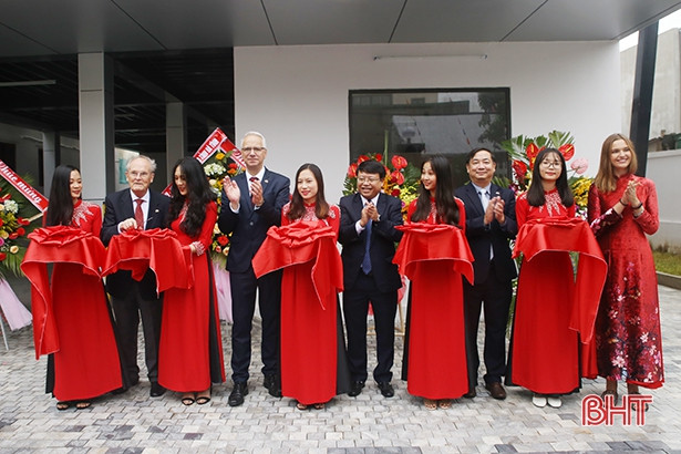 Lễ hội Bia Oktoberfest của CHLB Đức lần đầu diễn ra tại Hà Tĩnh