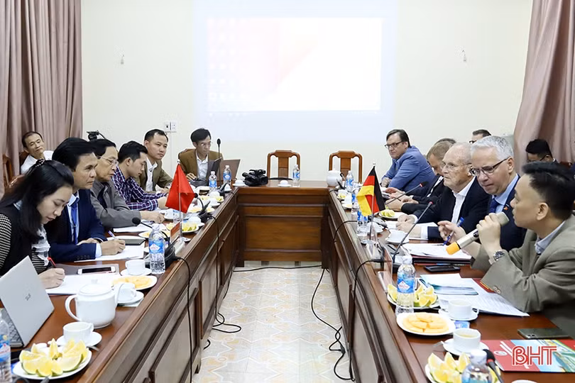 Hà Tĩnh đề nghị bang Mecklengburg – Vorpommern hỗ trợ phát triển nông thôn bền vững