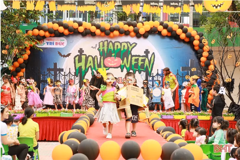 Bé Mầm non Trí Đức vui cùng thế giới huyền bí và vui nhộn của lễ hội Halloween 2019