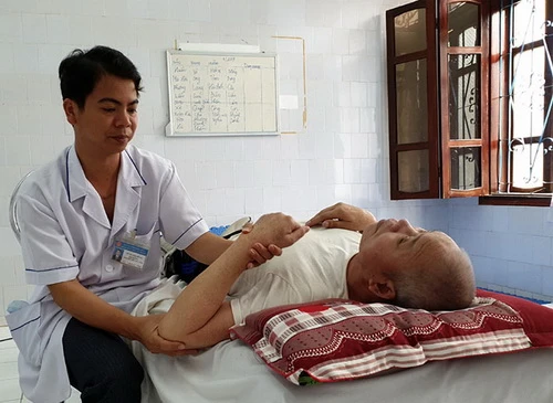 Tai biến mạch máu não: Cấp cứu thế nào để tránh tử vong?