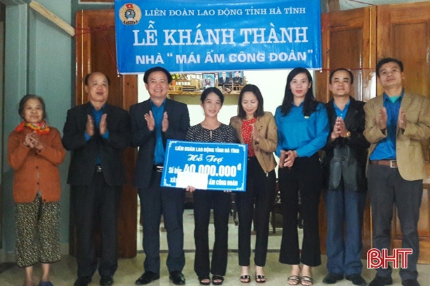 Vũ Quang hỗ trợ mái ấm cho đoàn viên khó khăn