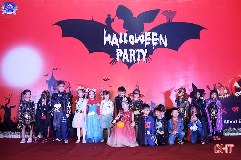 Party Halloween đáng yêu “phát sợ” của học sinh Trường Albert Einstein