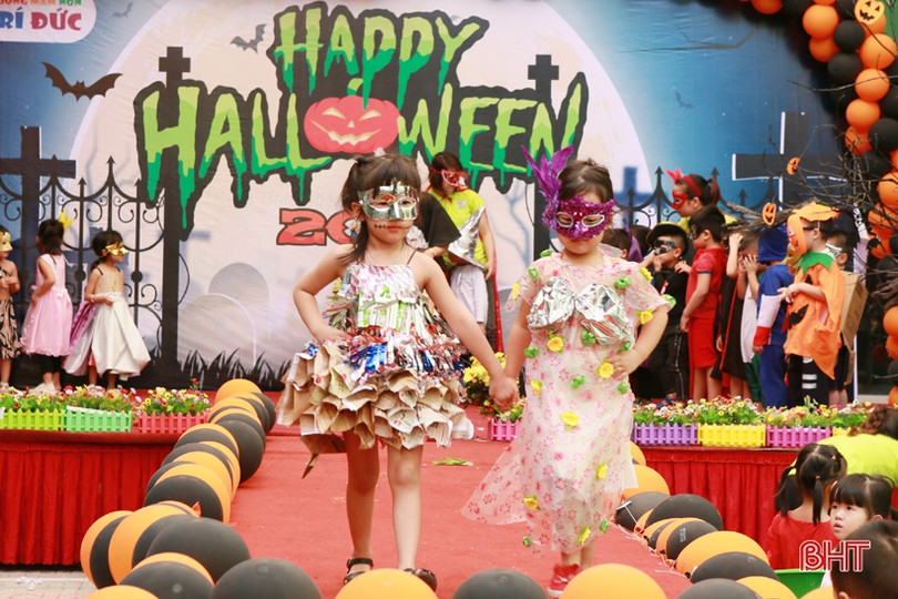 Bé Mầm non Trí Đức vui cùng thế giới huyền bí và vui nhộn của lễ hội Halloween 2019