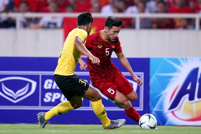 Thầy Park và HLV Tan Cheng Hoe cạnh tranh giải thưởng AFF Awards