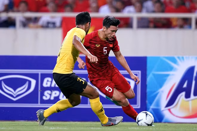 Thầy Park và HLV Tan Cheng Hoe cạnh tranh giải thưởng AFF Awards