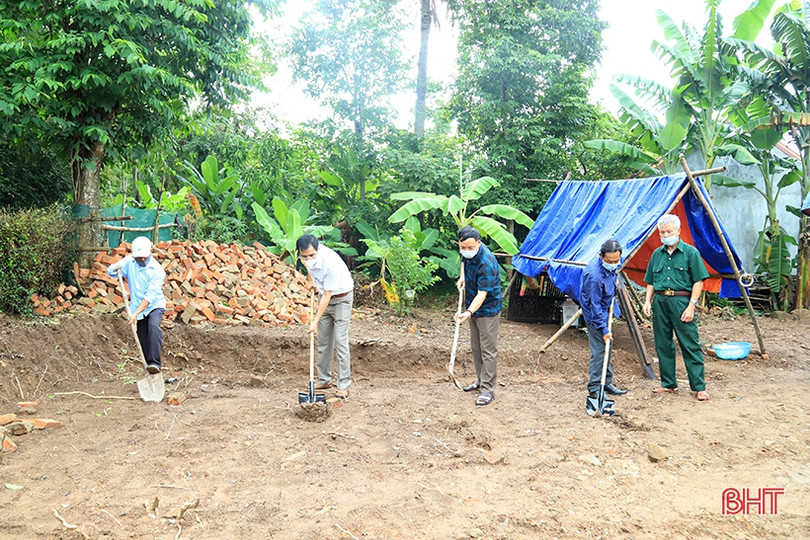 Khởi công xây dựng nhà tình nghĩa thờ phụng liệt sỹ ở thị xã Hồng Lĩnh