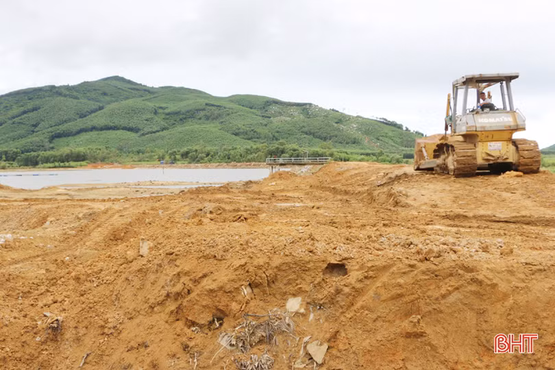 Đảm bảo an toàn các công trình hồ chứa đang thi công ở huyện Kỳ Anh