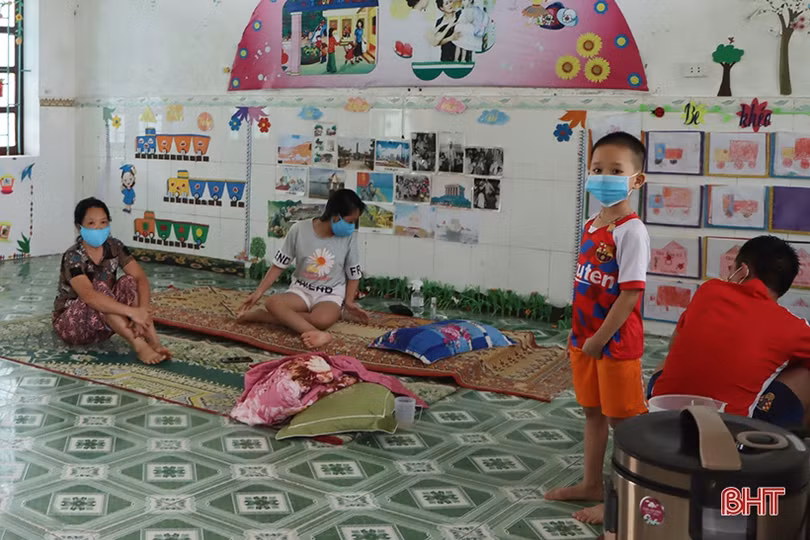 “Lá chắn” phòng ngừa dịch COVID-19 ở Cẩm Xuyên