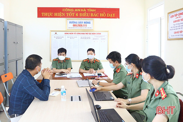 Công an Hà Tĩnh xử phạt phóng viên về một hành vi bình luận trên mạng xã hội