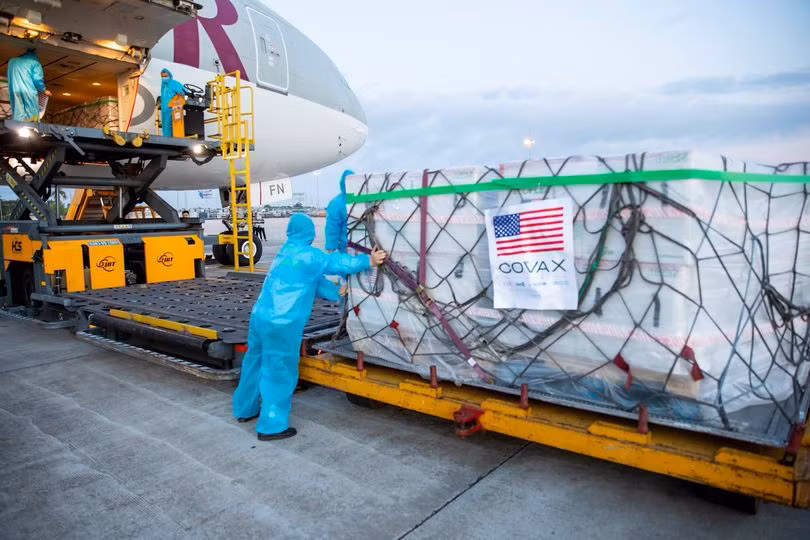 3 triệu liều vắc xin COVID-19 Moderna do Hoa Kỳ hỗ trợ thông qua COVAX đã về Việt Nam