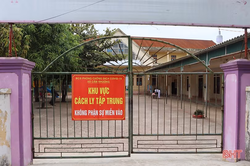 “Lá chắn” phòng ngừa dịch COVID-19 ở Cẩm Xuyên