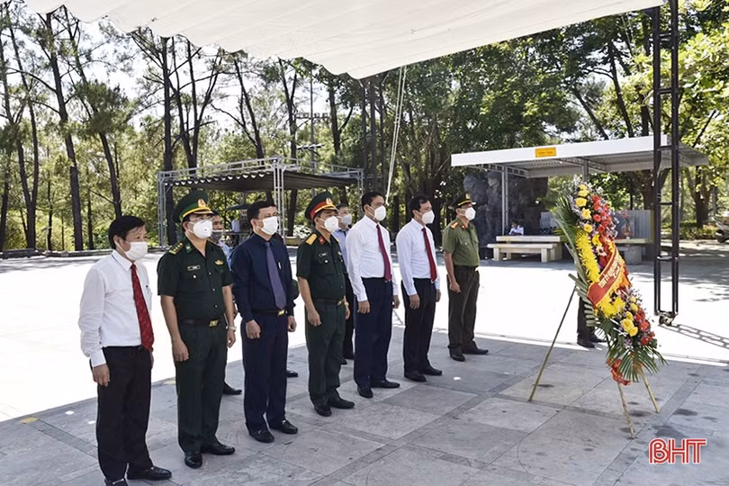 Tháng bảy tri ân trên mảnh đất Hà Tĩnh anh hùng