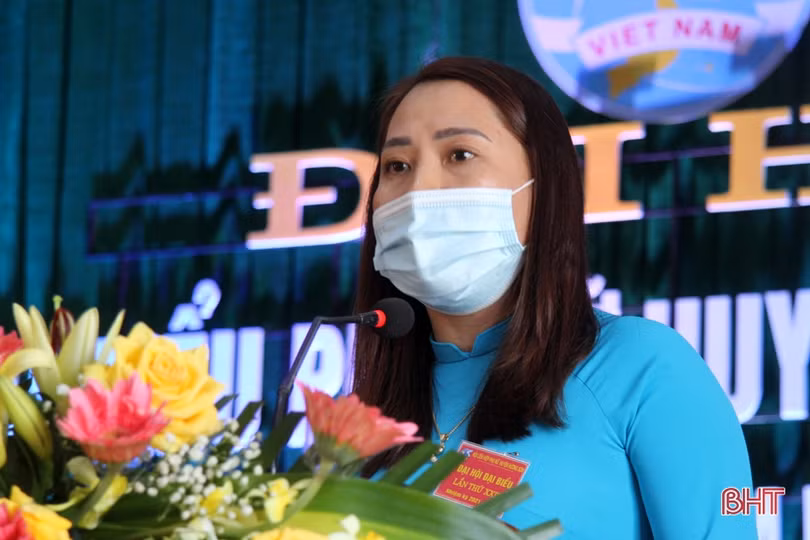 Bà Võ Thị Hương tái cử chức Chủ tịch Hội LHPN huyện Hương Sơn