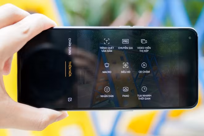 Oppo ra mắt Reno6 Z: Thiết kế mỏng nhẹ, hỗ trợ 5G, camera nhiều tính năng