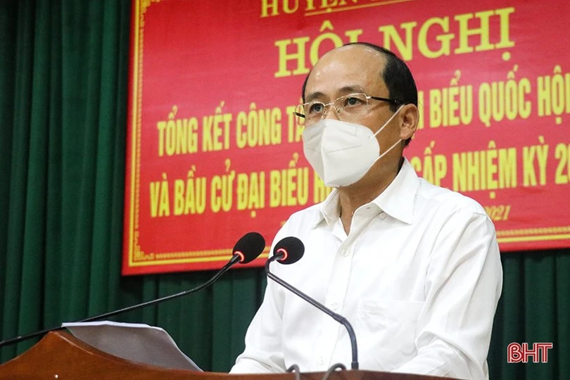 21 tập thể, 14 cá nhân được huyện Thạch Hà khen thưởng trong công tác bầu cử