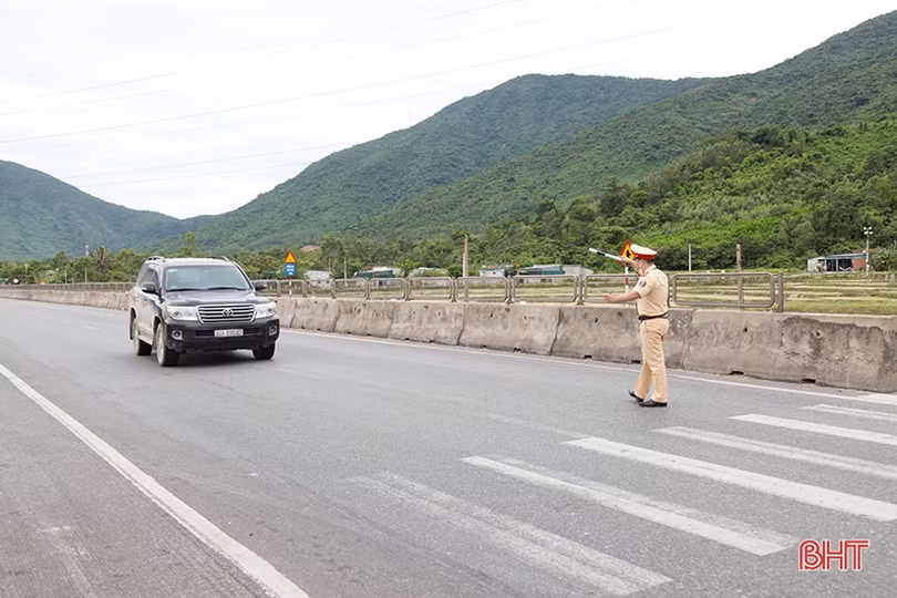 Người Hà Tĩnh về từ vùng dịch bằng phương tiện cá nhân tăng cao