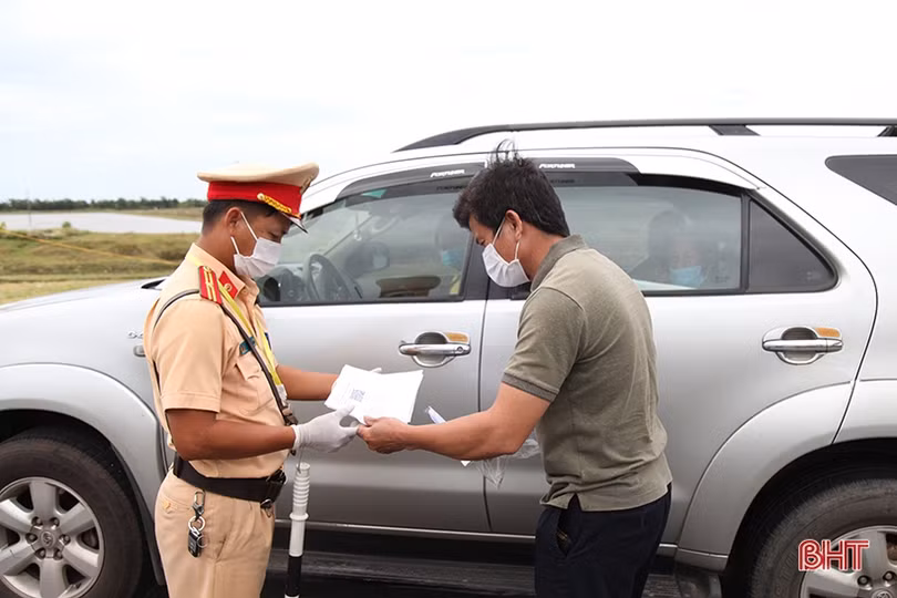 Người Hà Tĩnh về từ vùng dịch bằng phương tiện cá nhân tăng cao