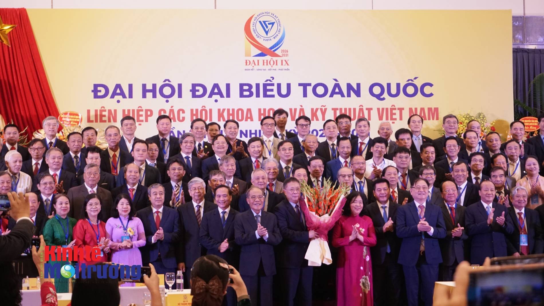 q3.jpg