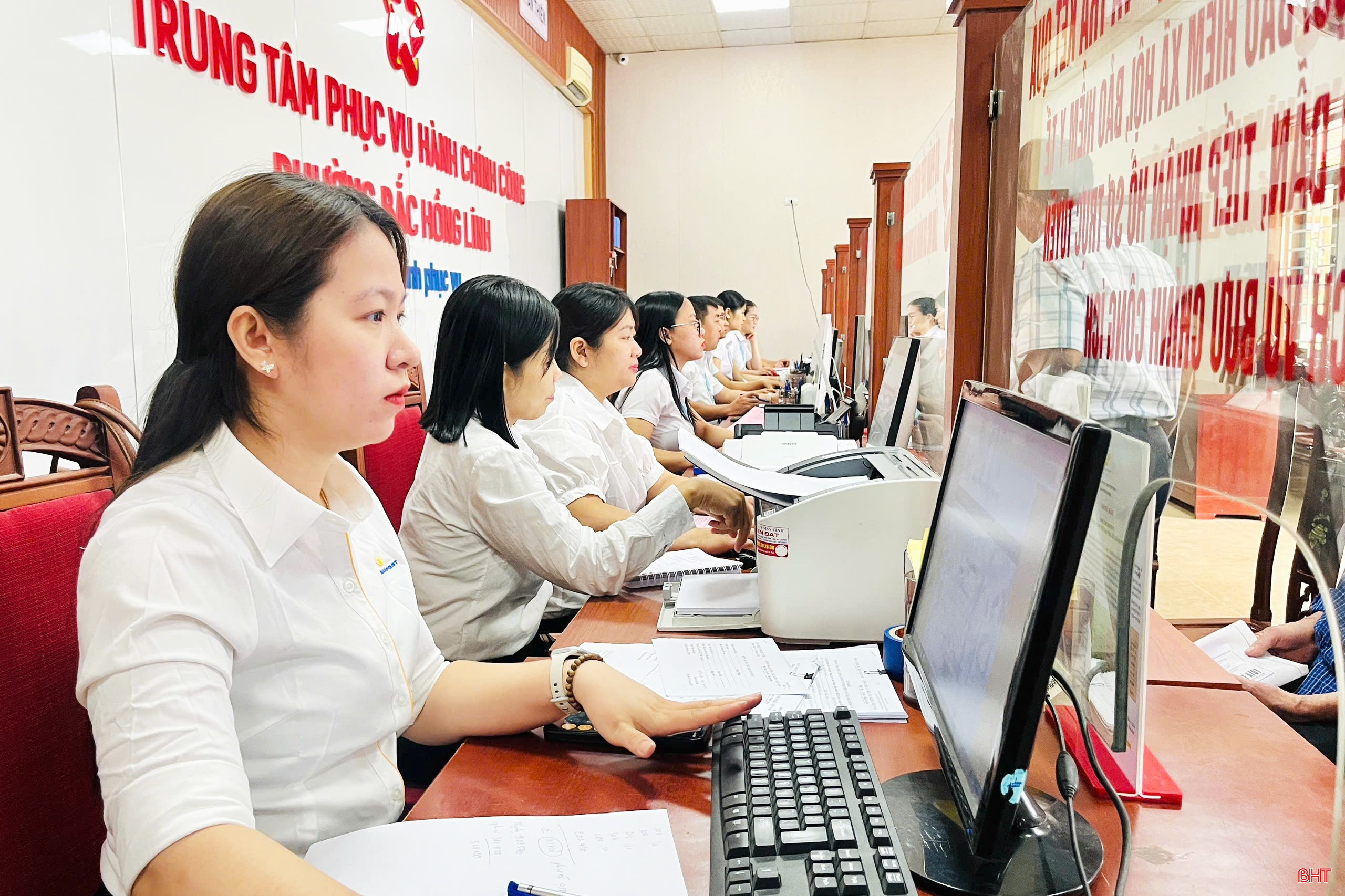 bqbht_br_bac-hong-linh.jpg