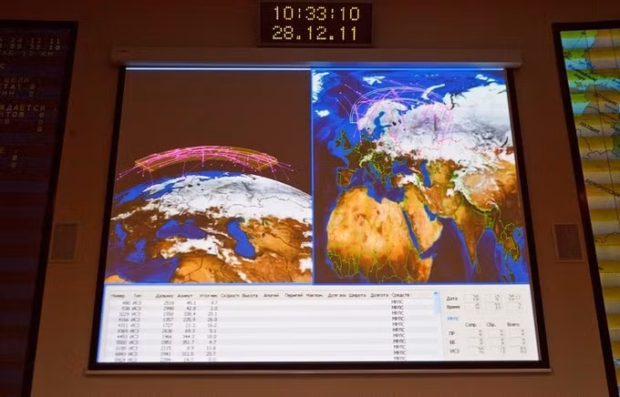 dan radar nga co the phat hien qua bong kim loai tu 2 000 km