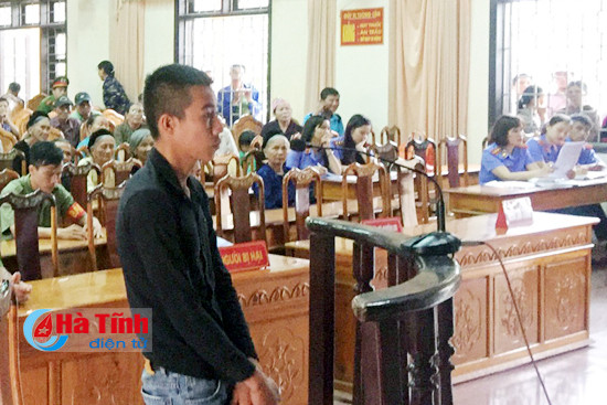 thieu tien an choi muon xe ban mang di cam co