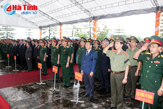 trang nghiem le an tang 12 hai cot liet sy va chuyen gia hy sinh tai lao