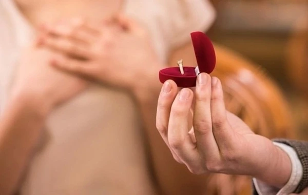 Yêu em vì chỉ biết đó là em - sự khích lệ chứa chất phiêu lưu